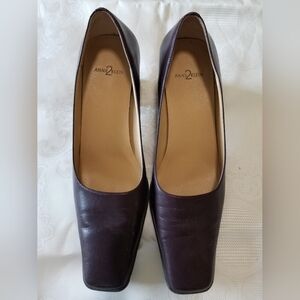 Anne Klein 2 Maroon Leather Heels Sz 8.5